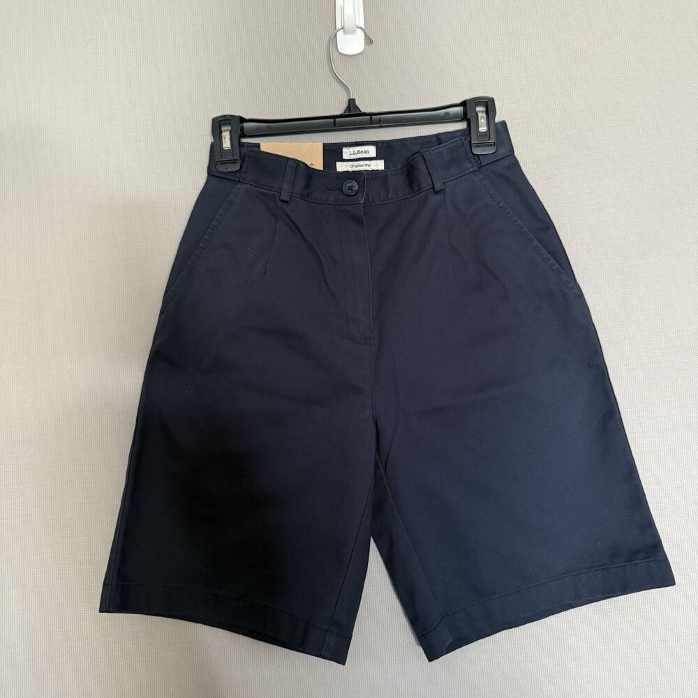 L.L. Bean Original Fit Shorts Womens 4 Blue 100% Cotton Twill Flat Front Casual